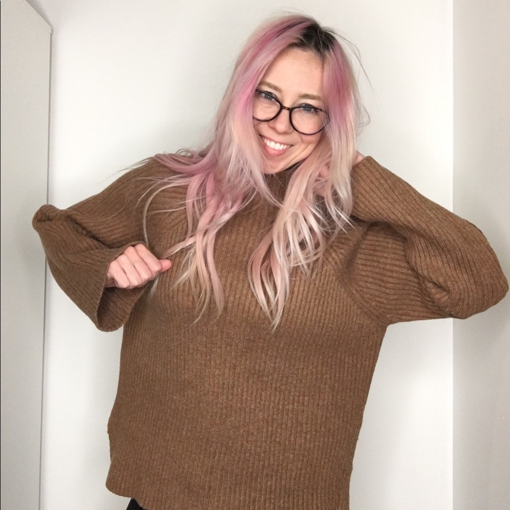 A new day size Medium sweater